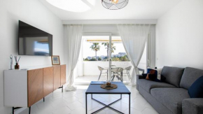 Open plan modern apartment with sea views in Miraflores, Mijas Costa